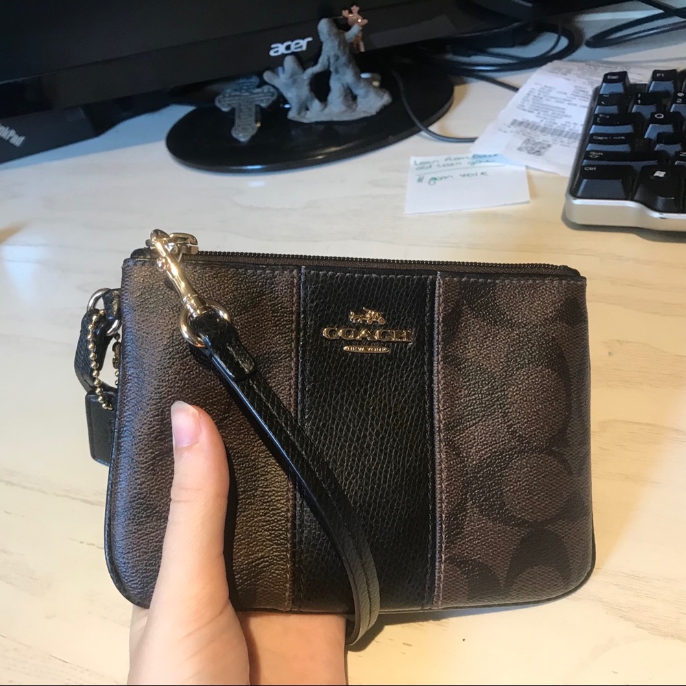 COACH Wristlet💕 NWOT